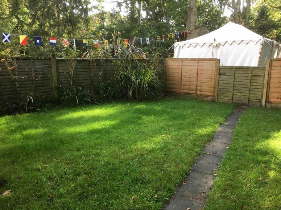 Bright And Spacious Annex Near Lymington With Private Garden 外观 照片