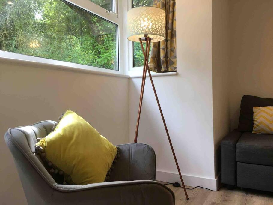 Bright And Spacious Annex Near Lymington With Private Garden 外观 照片