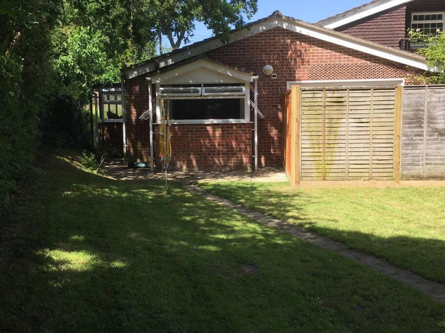 Bright And Spacious Annex Near Lymington With Private Garden 外观 照片
